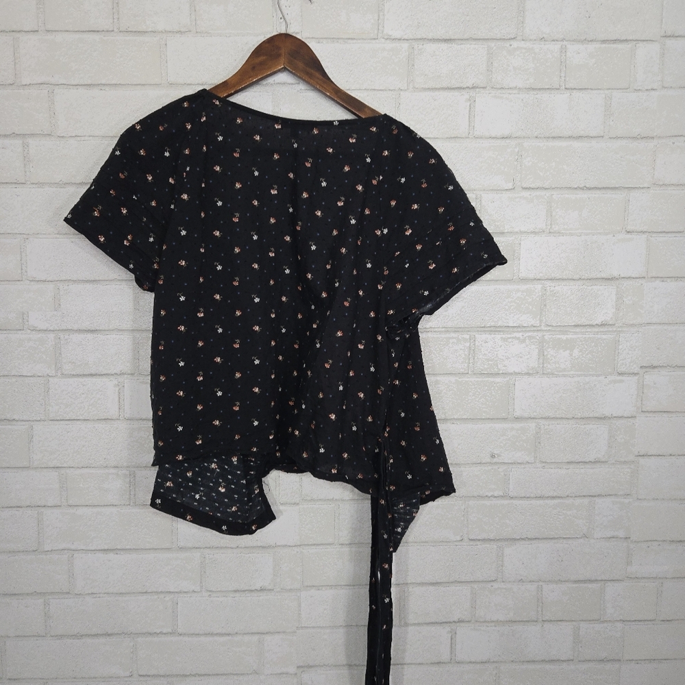 Madewell floral wrap around tie top - Picture 11 of 14
